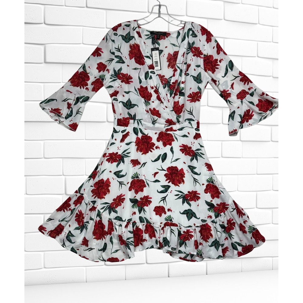 Romeo + Juliet Couture Floral‎ Mini Dress M White Red Boho Bell Sleeve Fit Flare